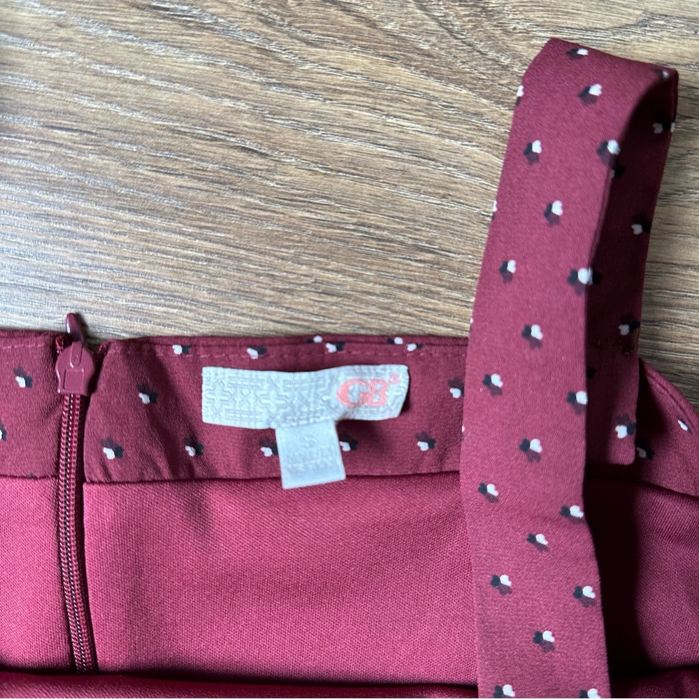 Maroon Flowy Cropped Jumpsuit - Picture 3 of 7